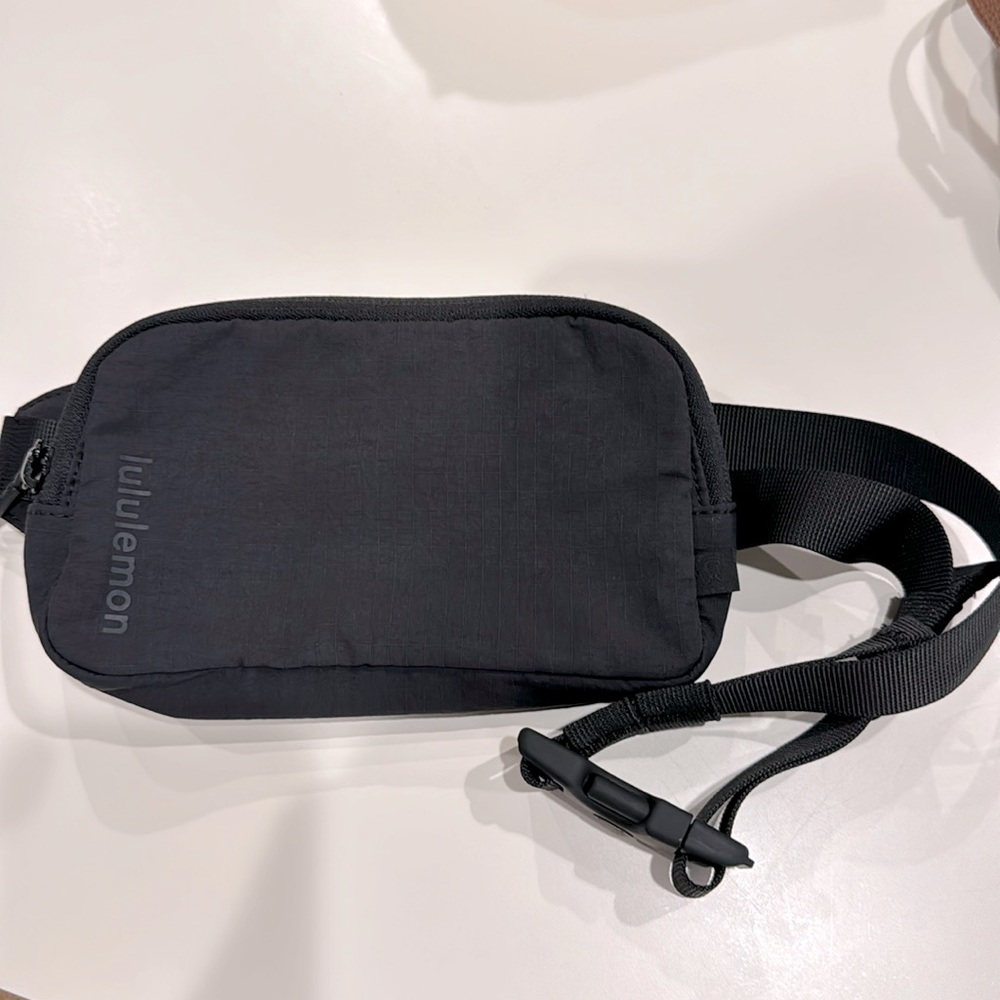 Lululemon Belt Bag